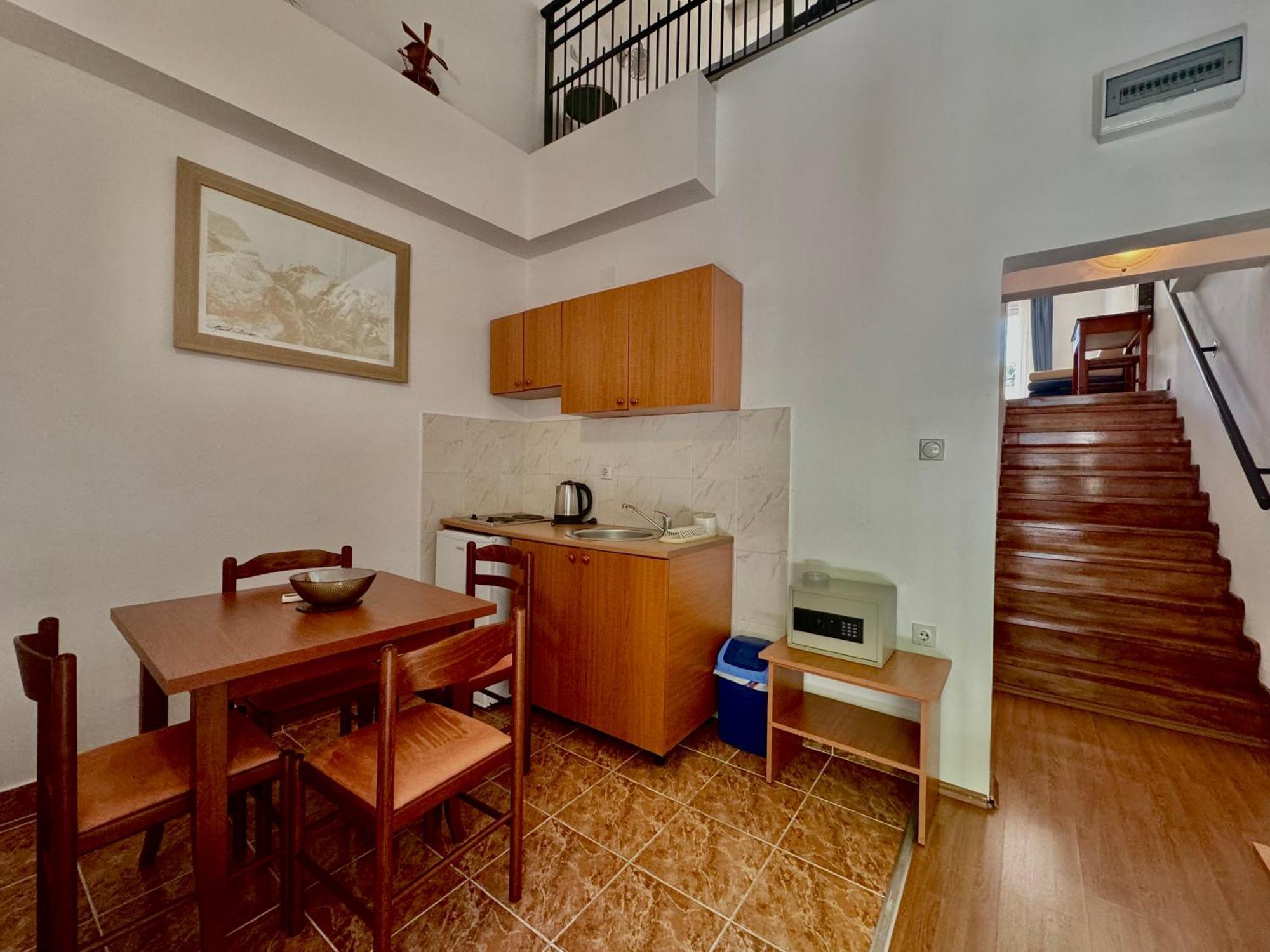 For-A Apartmani Bečići Exteriör bild
