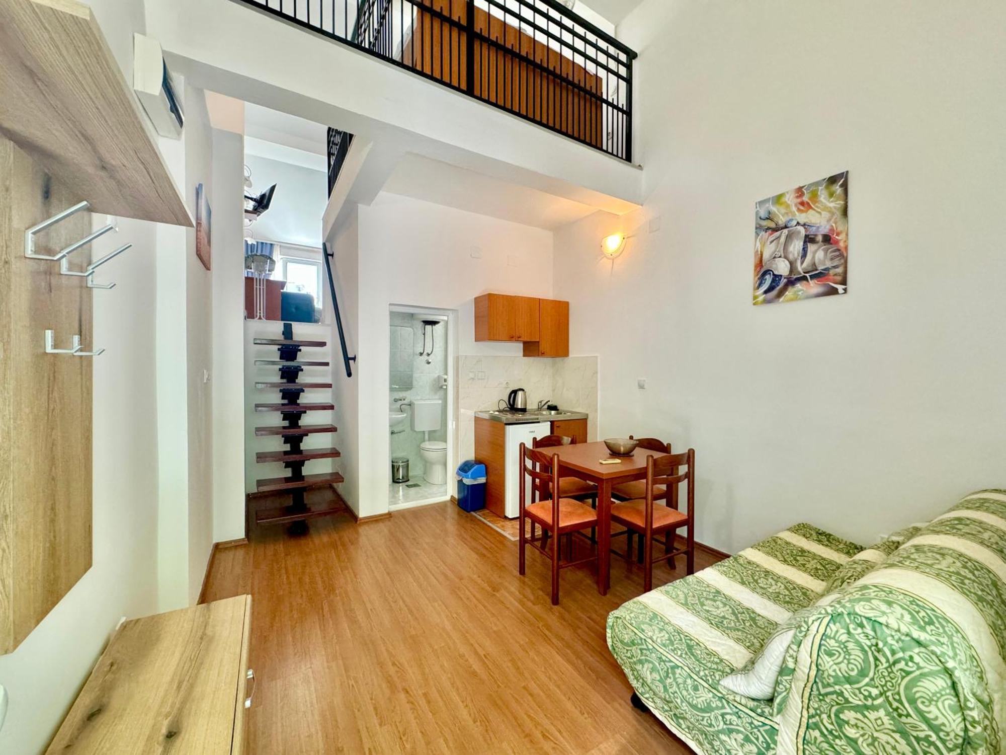 For-A Apartmani Bečići Exteriör bild