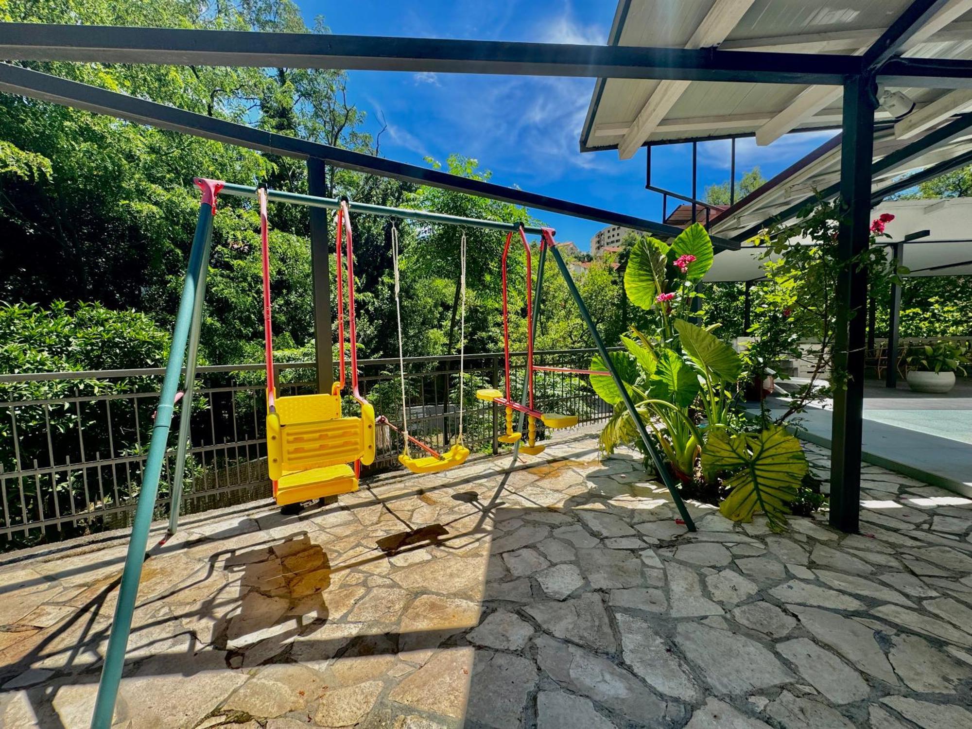 For-A Apartmani Bečići Exteriör bild